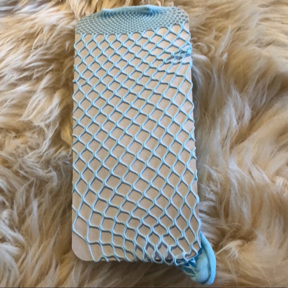 Fish Net Socks - Picture 6 of 7